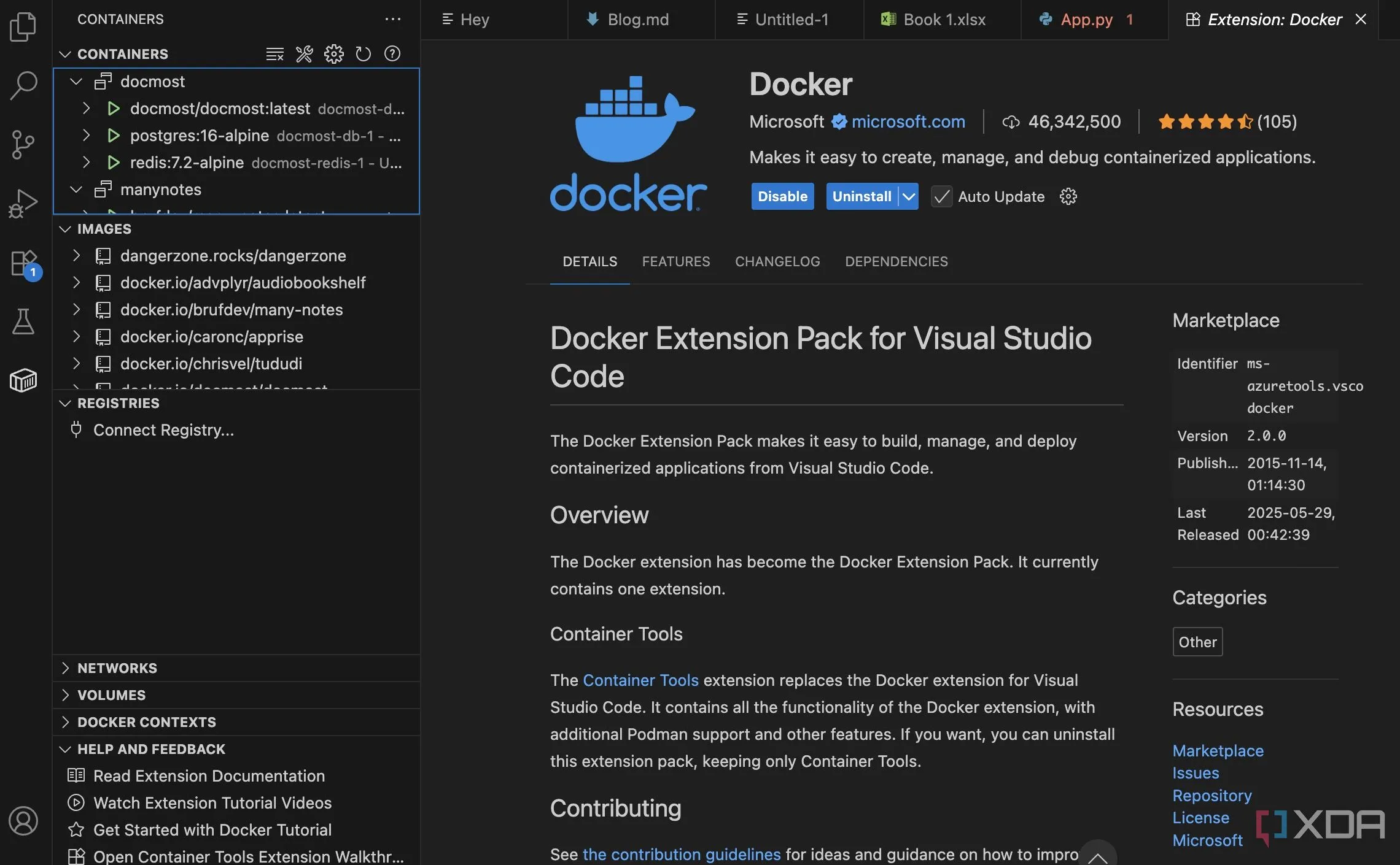 Giao diện tiện ích Docker trong VS Code hiển thị các container, images và volumes đang hoạt động.