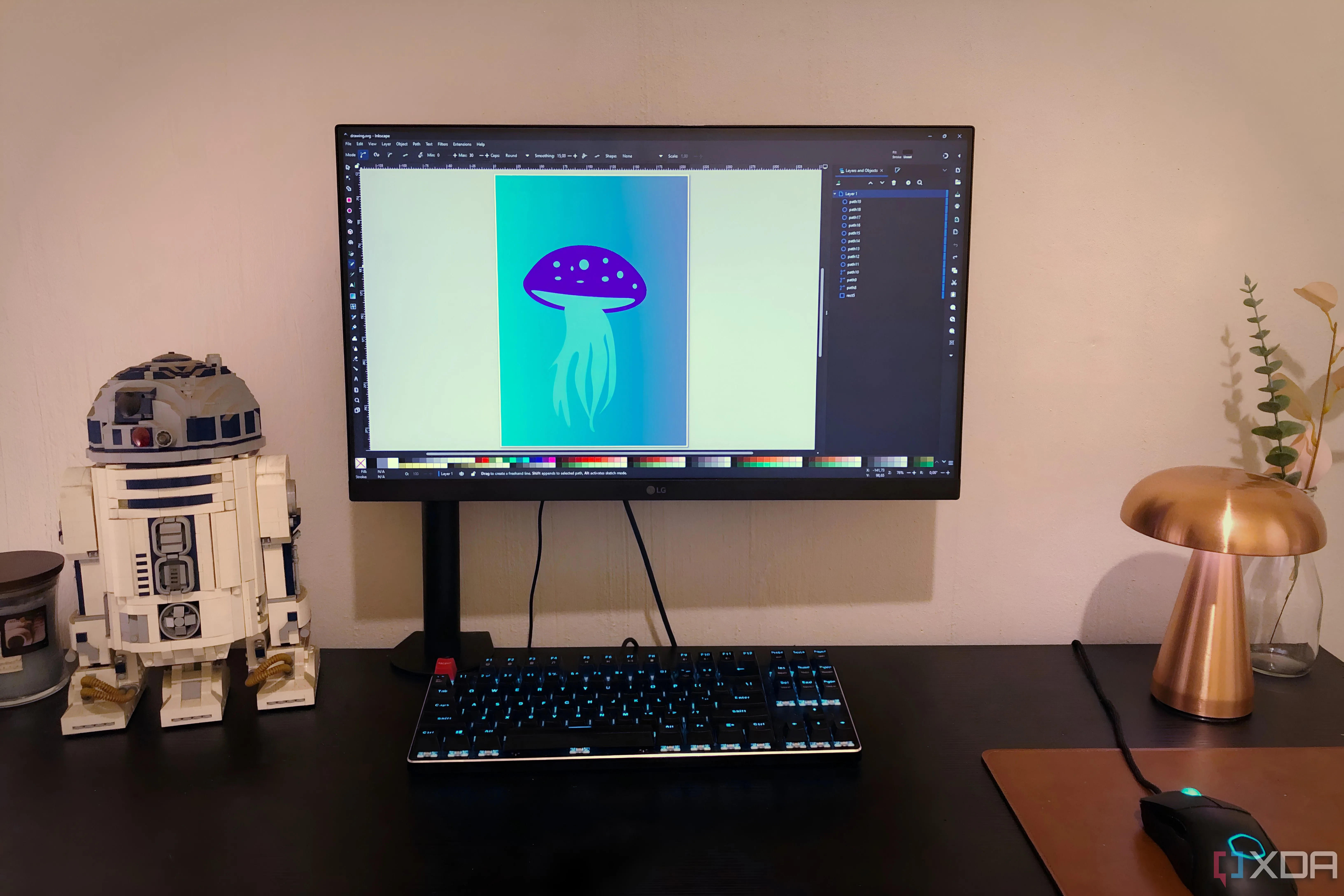 Hình minh họa vẽ đồ họa vector con sứa trong Inkscape trên màn hình máy tính để bàn