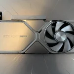 Hộp đóng gói của card đồ họa Nvidia GeForce RTX 4070 Super Founders Edition