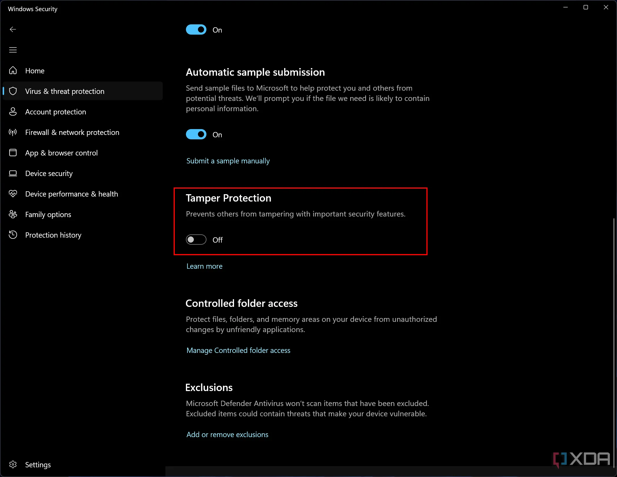 Màn hình cài đặt Microsoft Defender hiển thị tính năng Chống giả mạo (Tamper Protection) đã bị tắt