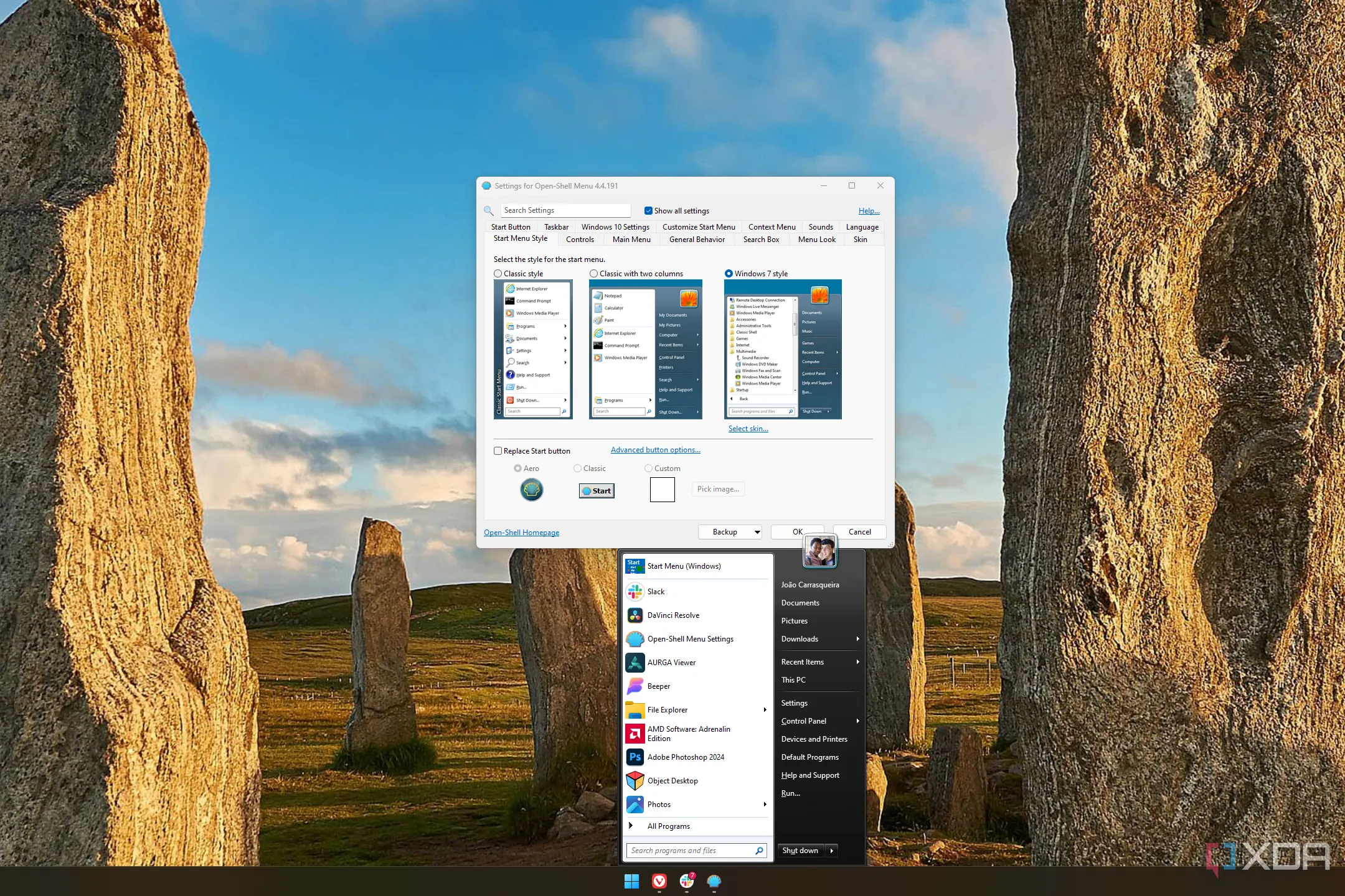 Màn hình Windows 11 với menu Start cổ điển của OpenShell và cửa sổ cài đặt