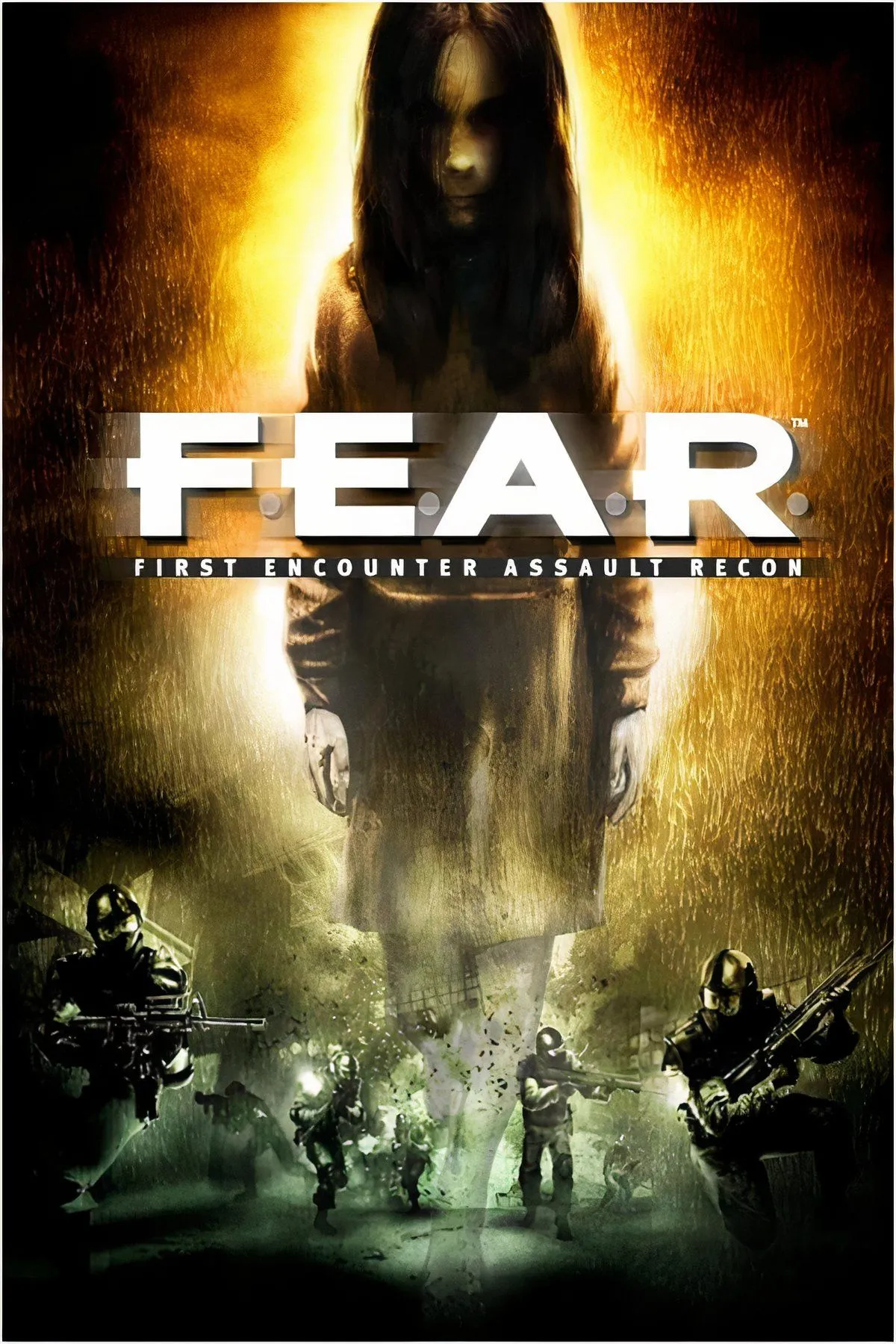 Nhân vật chính trong F.E.A.R. đang đối mặt với một kẻ thù trong môi trường đổ nát