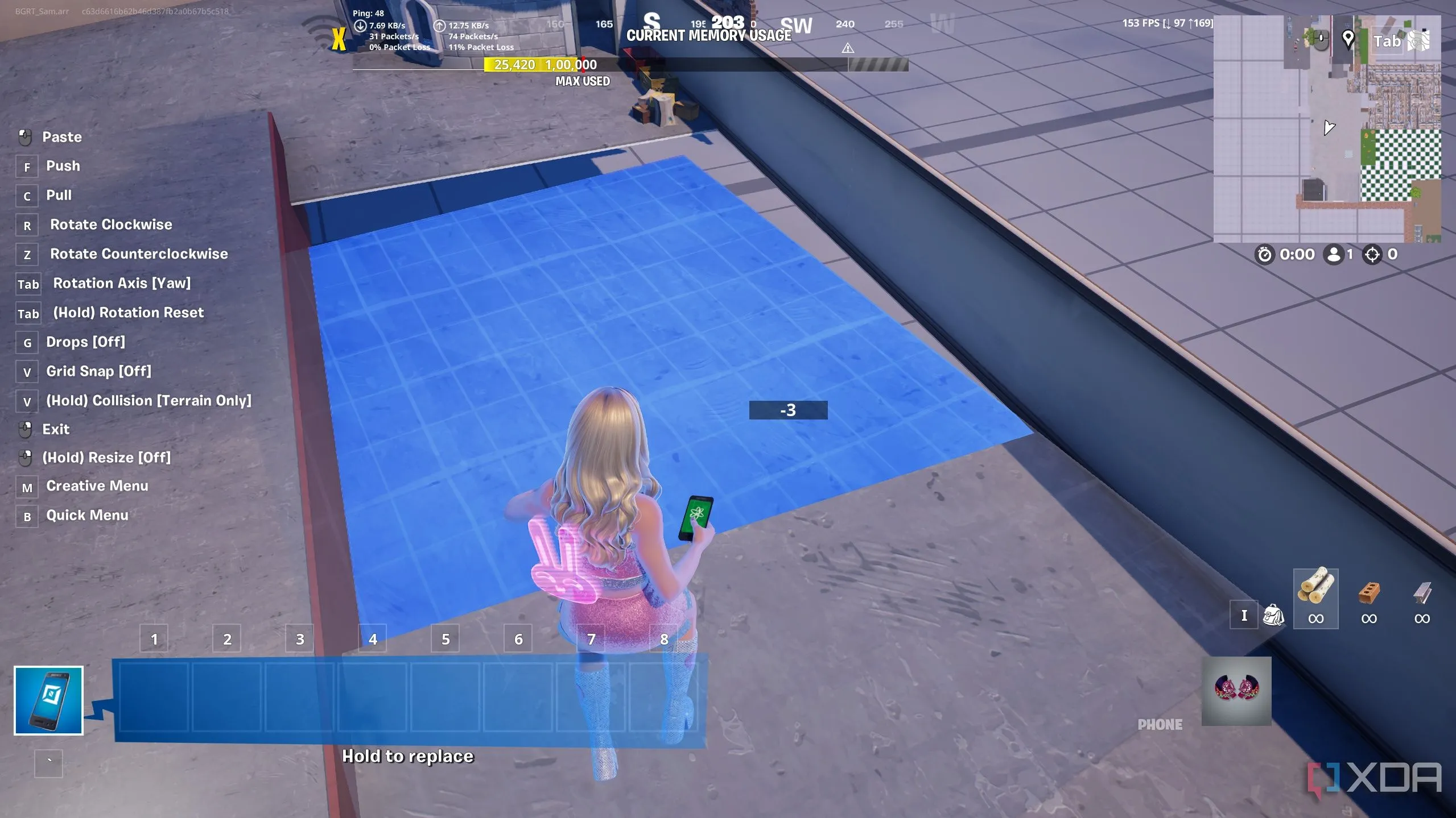 Bản đồ đang được xây dựng trong Fortnite Creative, hiển thị các khối sàn bị lệch, minh họa thách thức trong việc căn chỉnh.