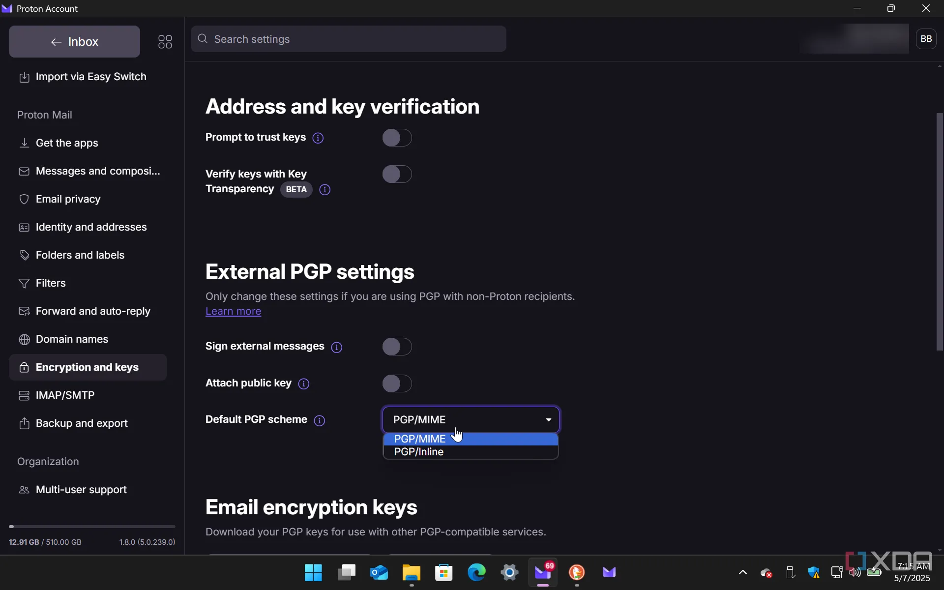 Cài đặt mã hóa và bảo mật trong ứng dụng Proton Mail trên Windows 11, hiển thị các tùy chọn khóa và chứng chỉ bảo mật.