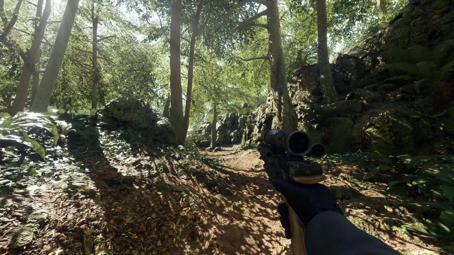 Cảnh gameplay trên mặt trăng Endor trong Star Wars Battlefront 2, với khu rừng tươi tốt và cấu trúc của Đế Chế