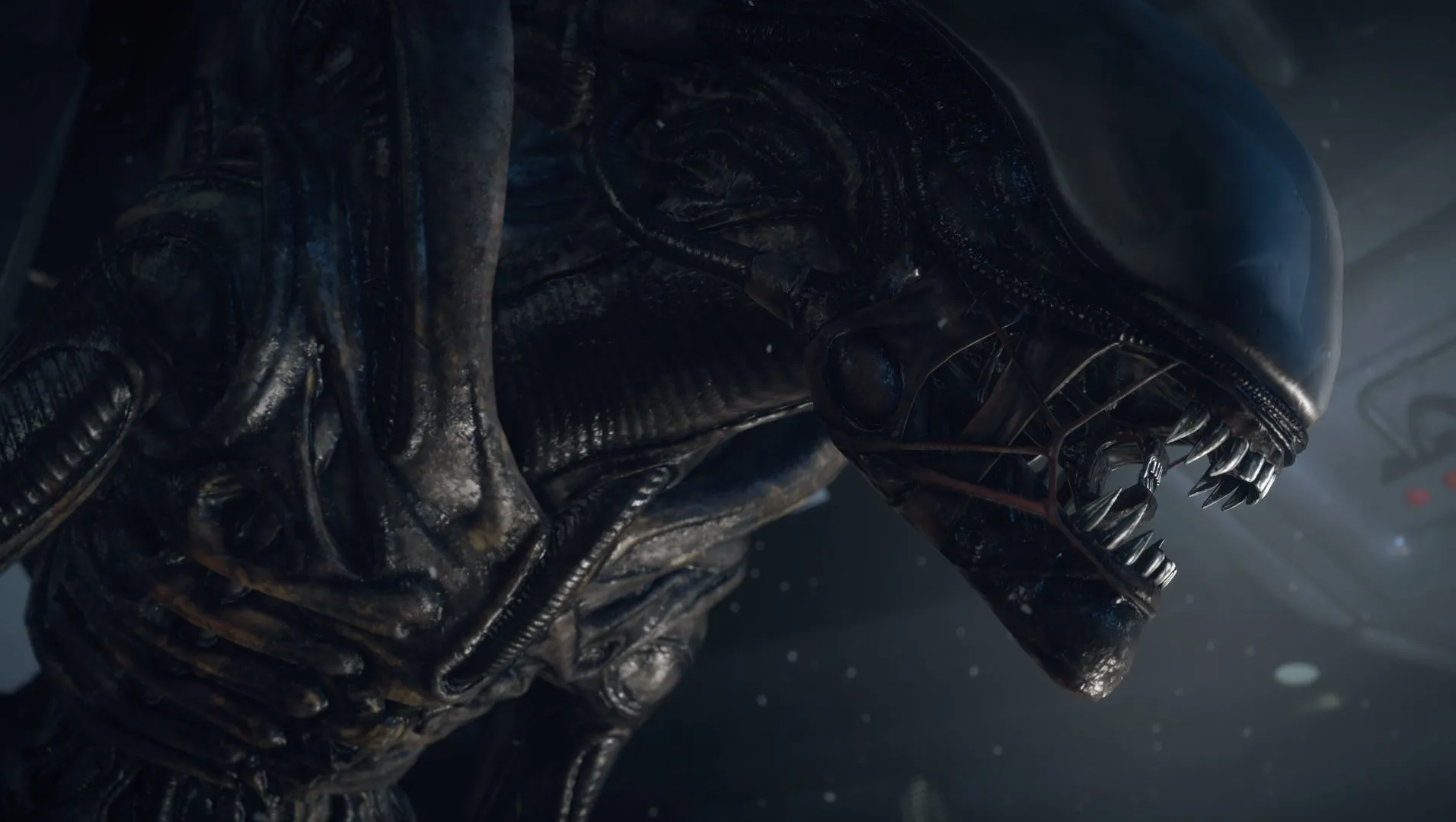 Cảnh tượng căng thẳng trong Alien: Isolation với Xenomorph đang lẩn khuất trong hành lang tối, minh họa trải nghiệm kinh dị tột độ khi chơi game này với mod VR