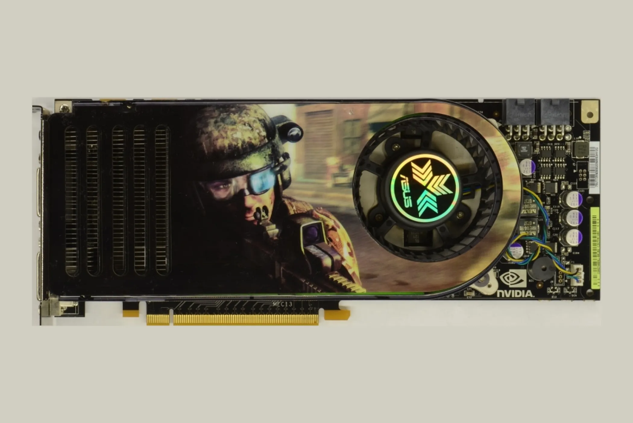 Card đồ họa NVIDIA GeForce 8800 GTX, một biểu tượng hiệu năng thời kỳ đầu