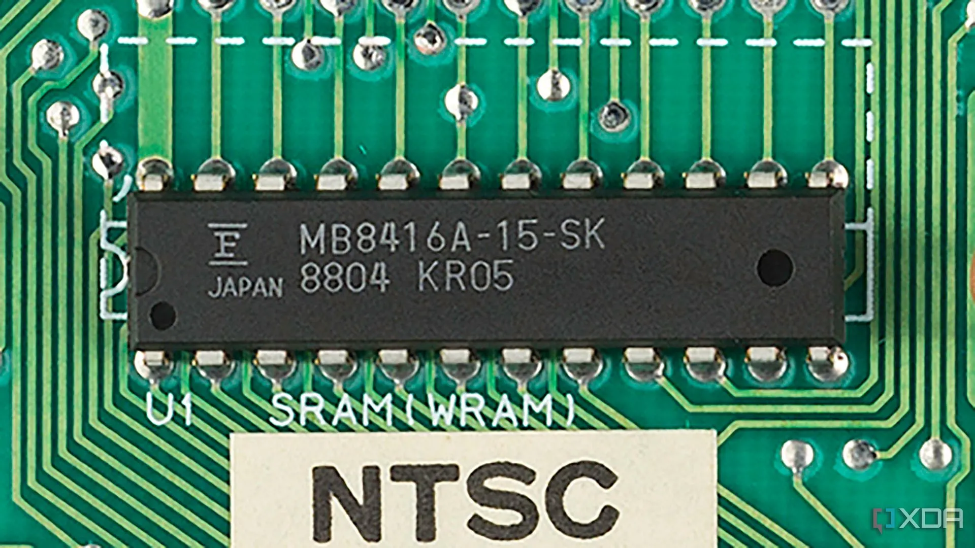 Chip WRAM 2KB trong máy NES