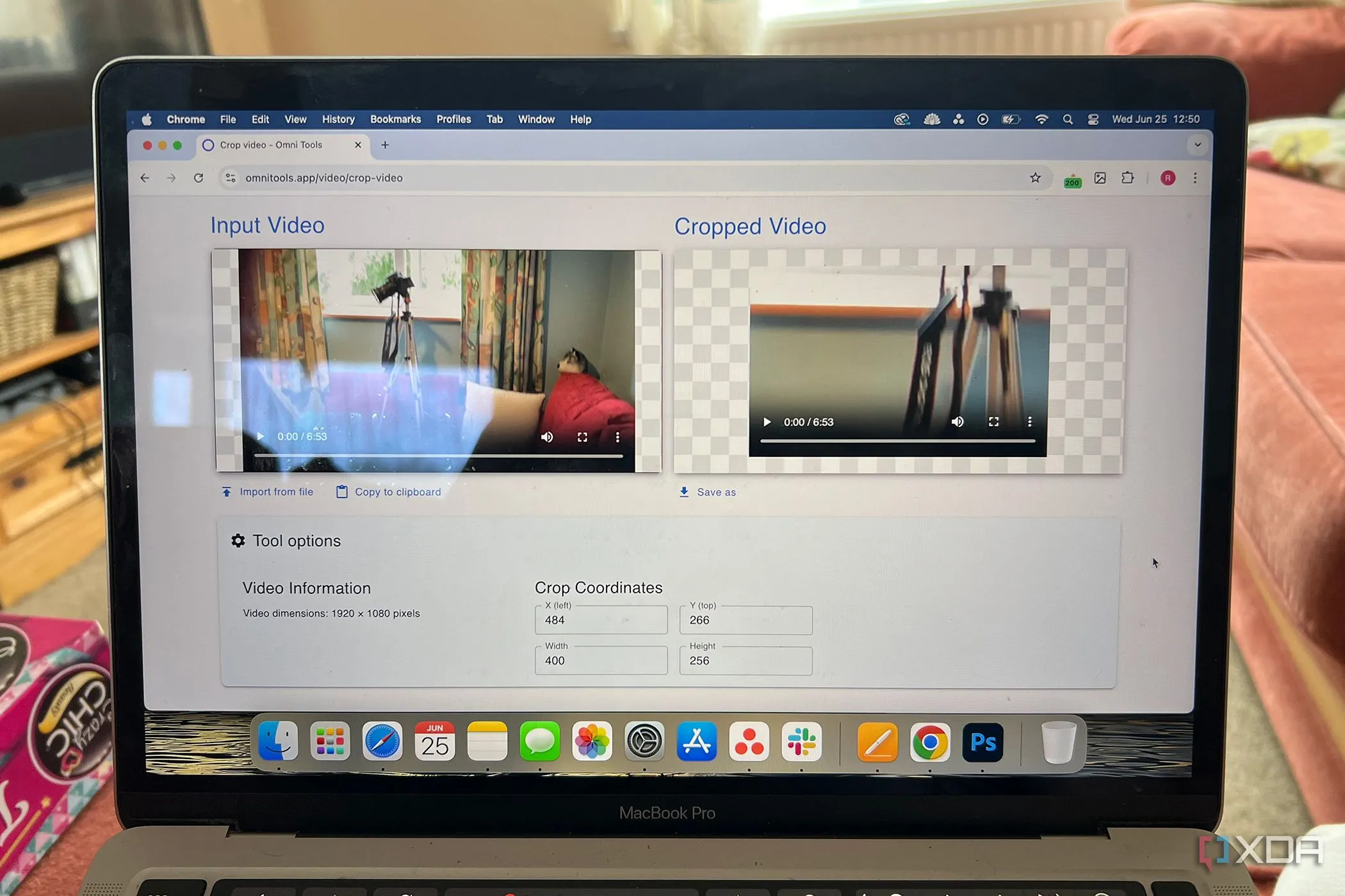 Giao diện công cụ cắt khung video của Omni Tools, cho phép nhập tọa độ X, Y và kích thước