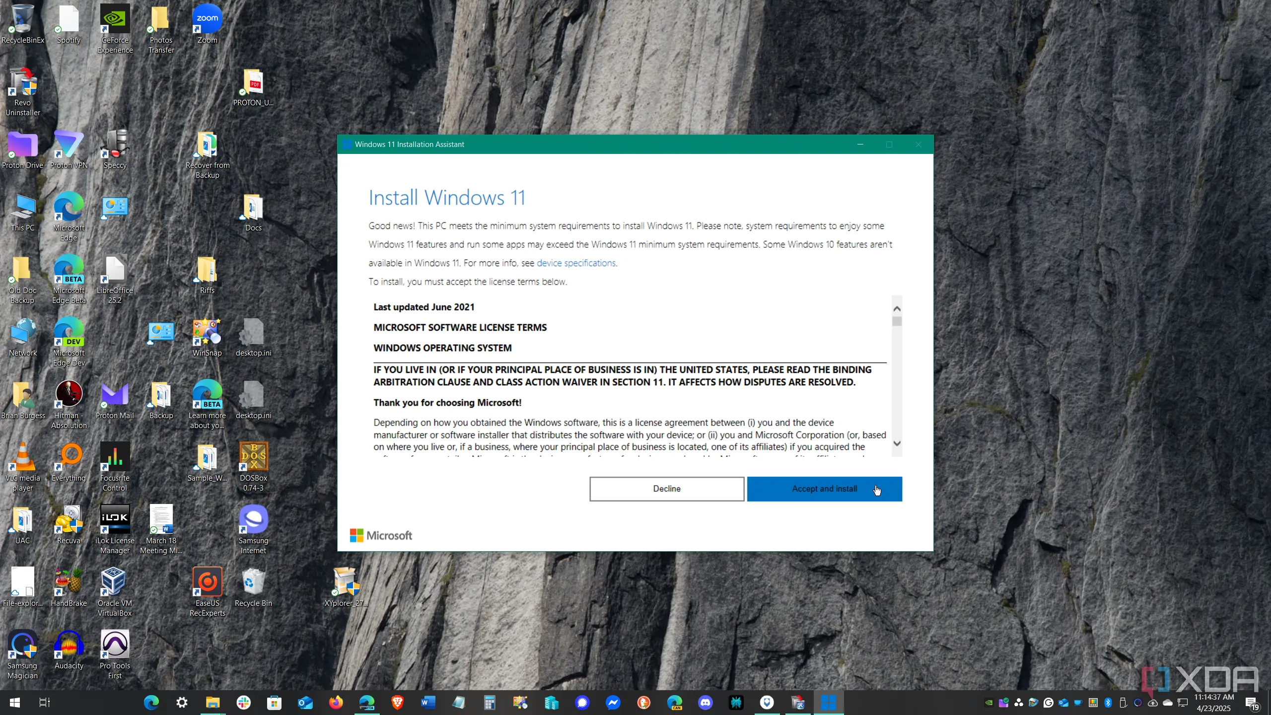 Giao diện khởi động công cụ hỗ trợ cài đặt Windows 11 trên máy tính Windows 10, chuẩn bị cho quá trình nâng cấp
