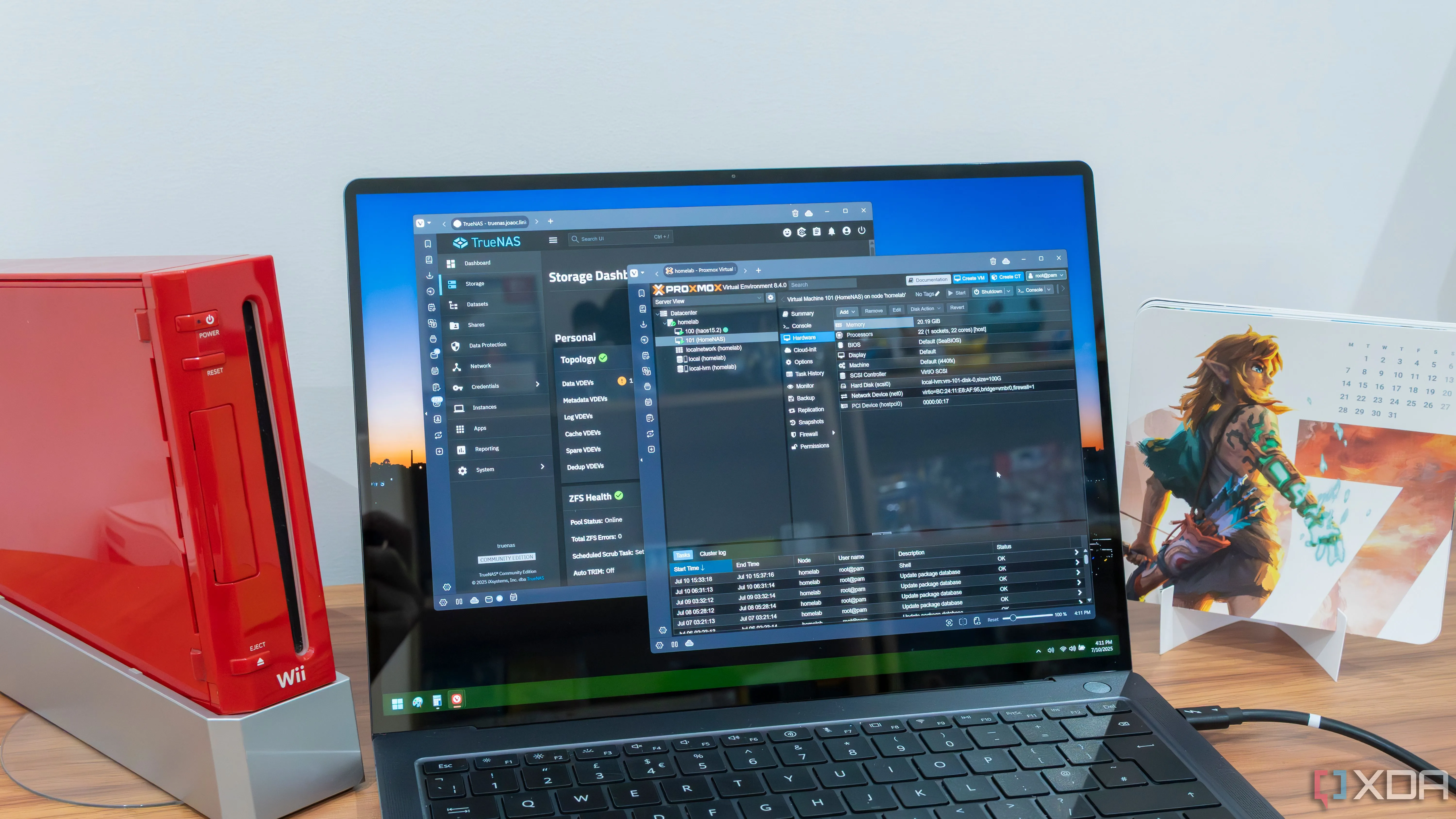 Giao diện quản lý TrueNAS và Proxmox trên laptop, minh họa hệ thống máy chủ tự host