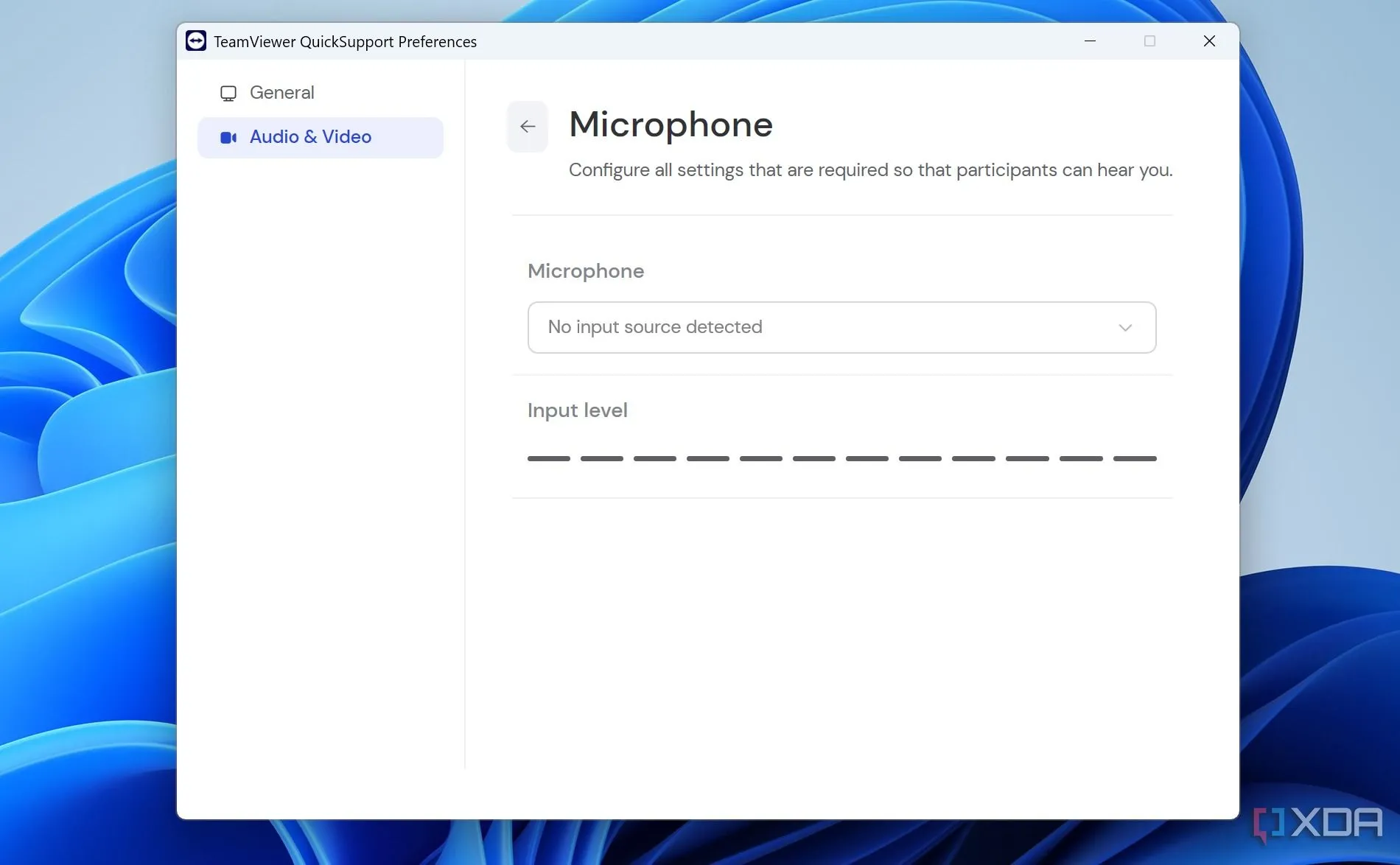 Giao diện TeamViewer hiển thị tùy chọn micro trong phiên truy cập từ xa