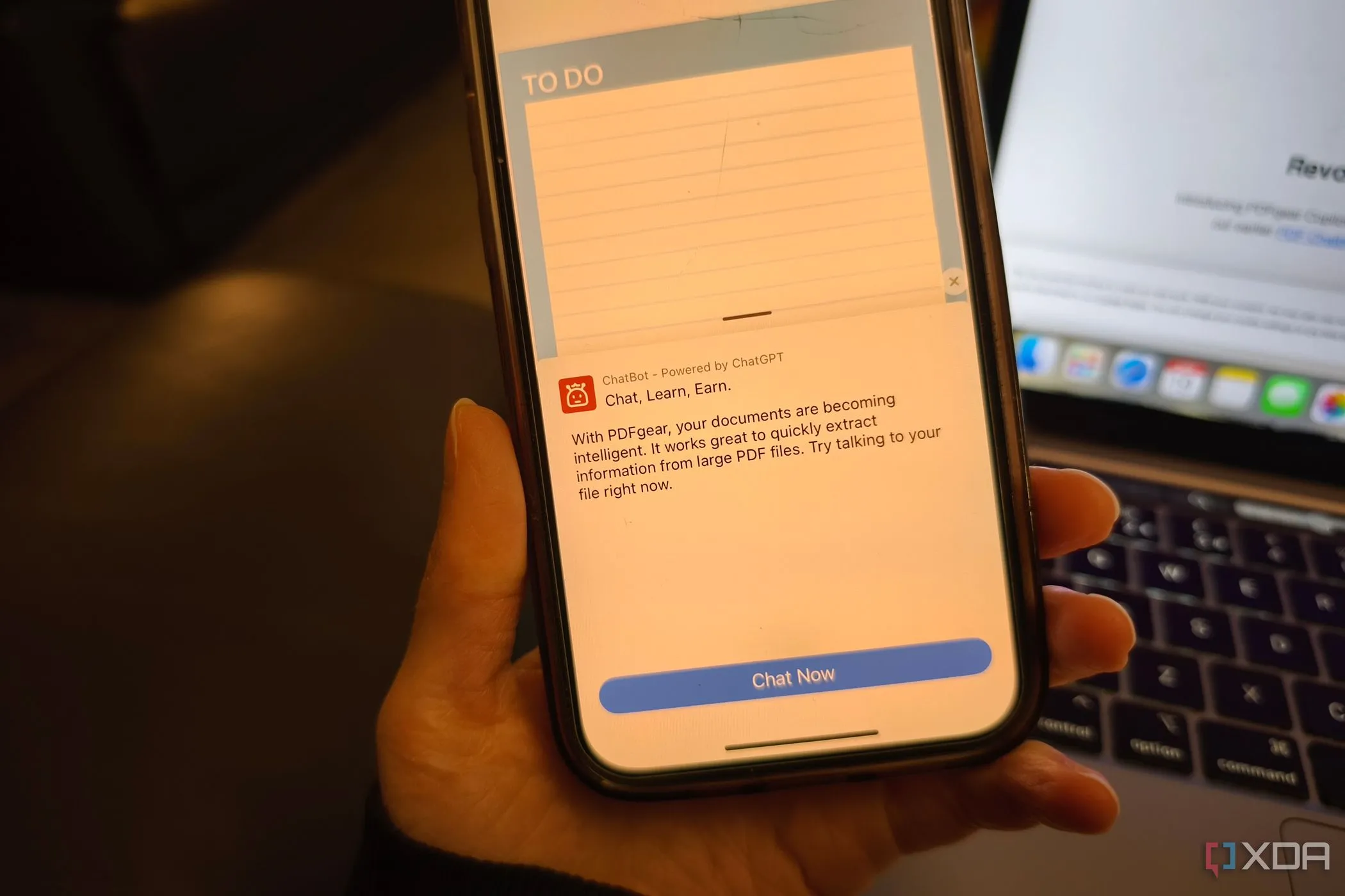 Giao diện tính năng chatbot AI thông minh của PDFgear hỗ trợ đọc và tóm tắt tài liệu PDF