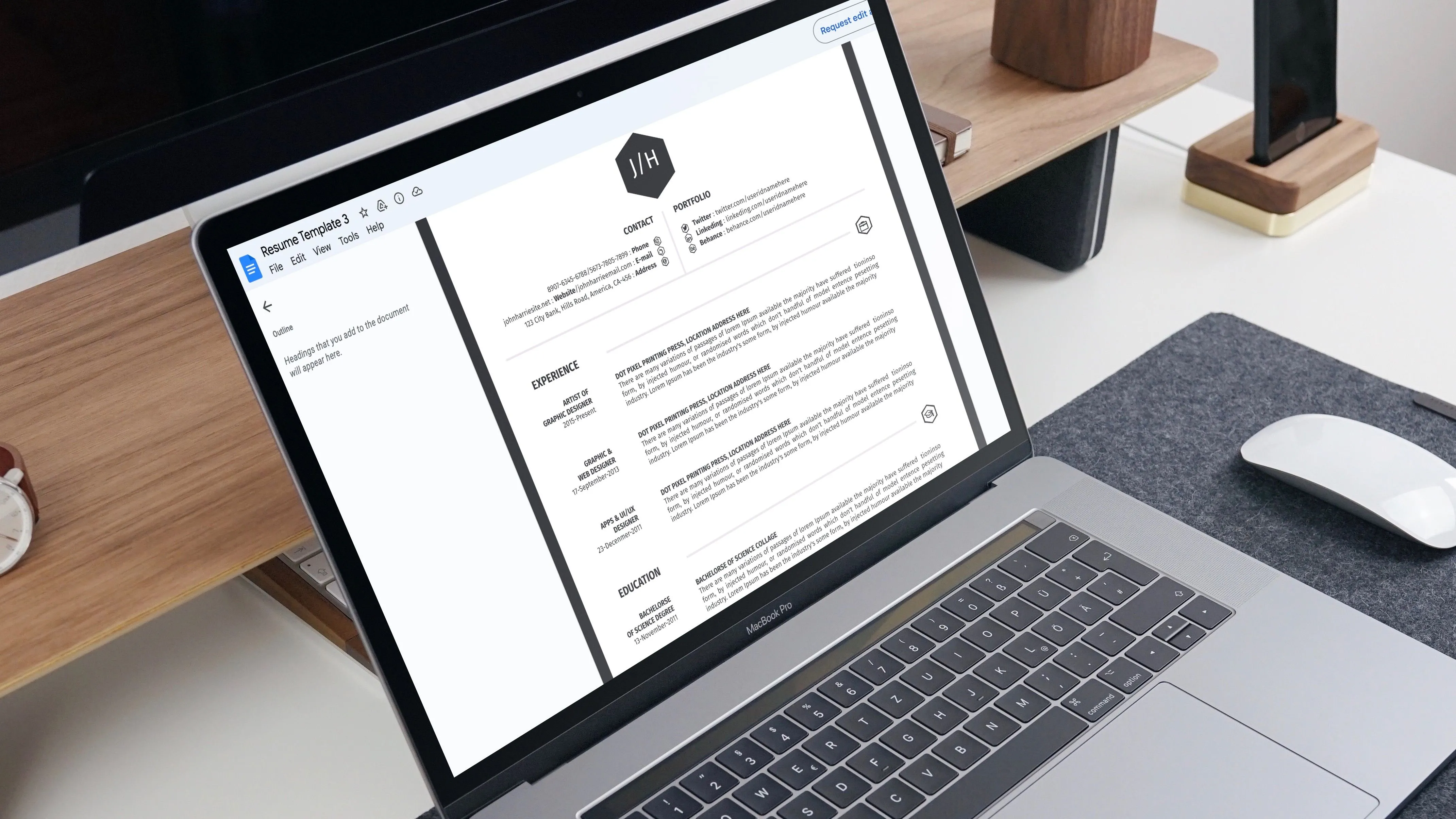 Giao diện và mẫu tài liệu của Google Docs minh họa cho việc tìm kiếm giải pháp thay thế