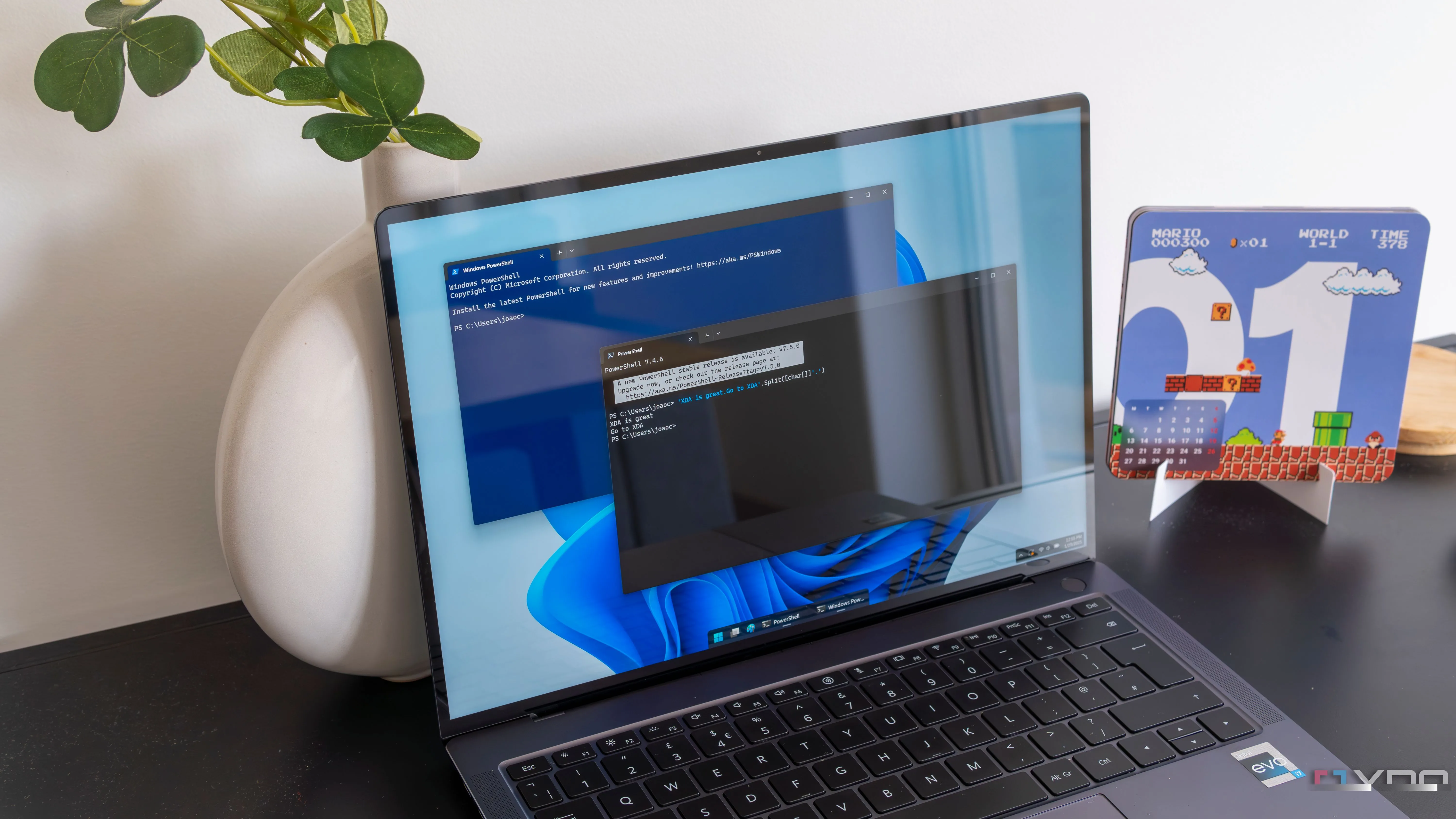 Giao diện Windows Terminal trên Windows 11 hiển thị PowerShell và WSL, minh họa khả năng tích hợp công cụ Linux và Windows