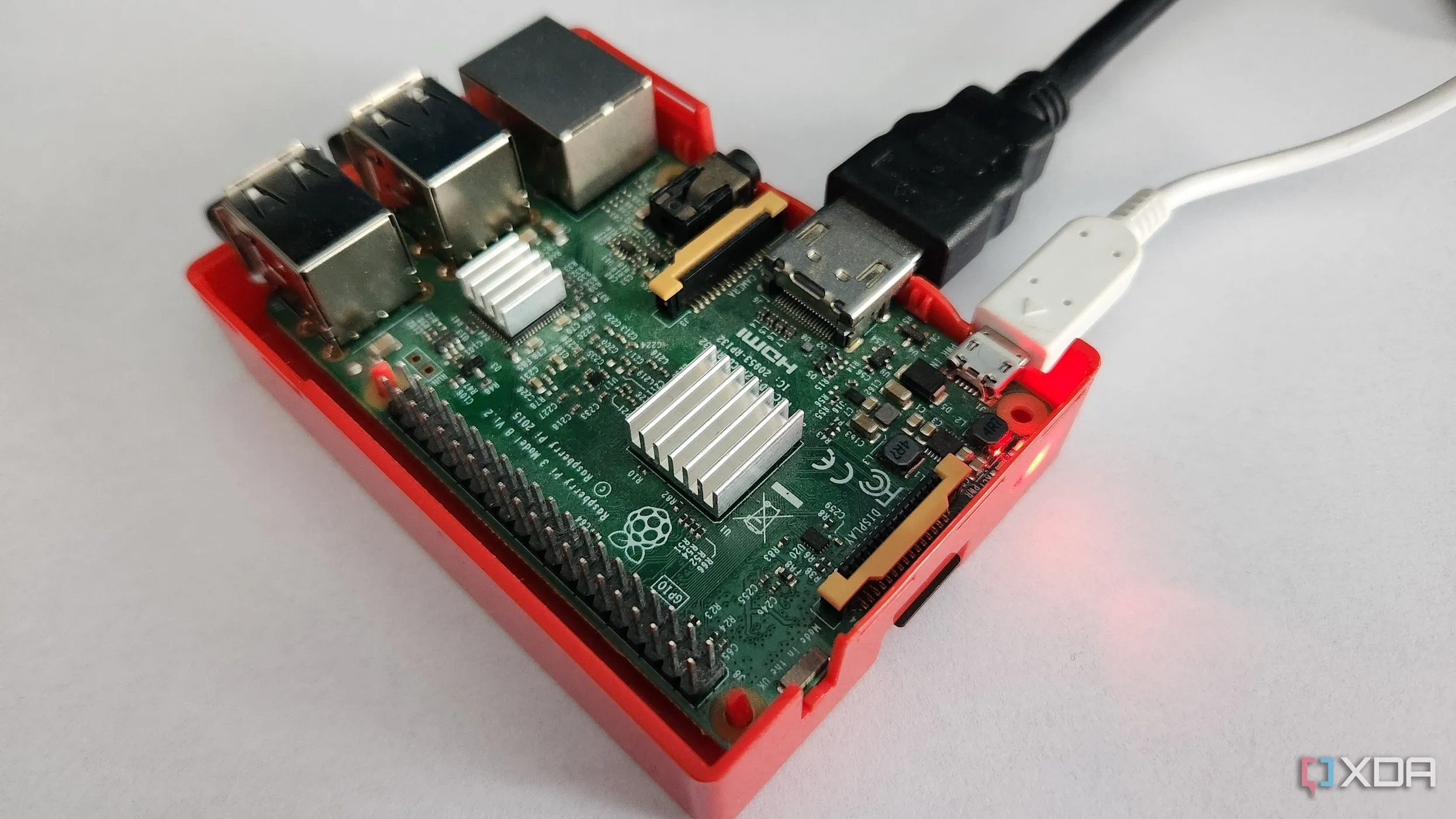 Hệ điều hành FreeDOS chạy trên máy tính nhỏ gọn Raspberry Pi