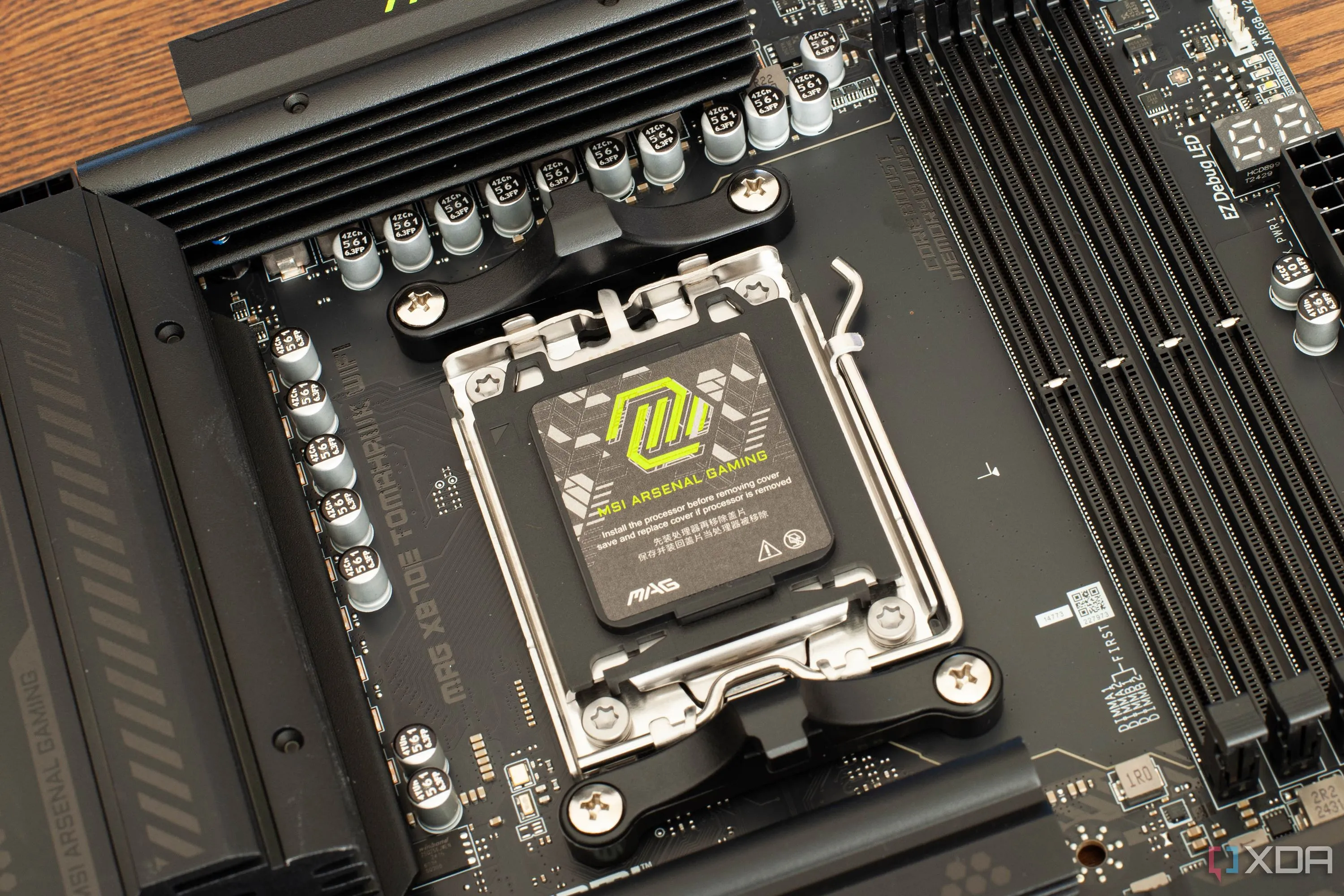 Khu vực socket CPU trên bo mạch chủ MSI MAG X870E Tomahawk Wifi