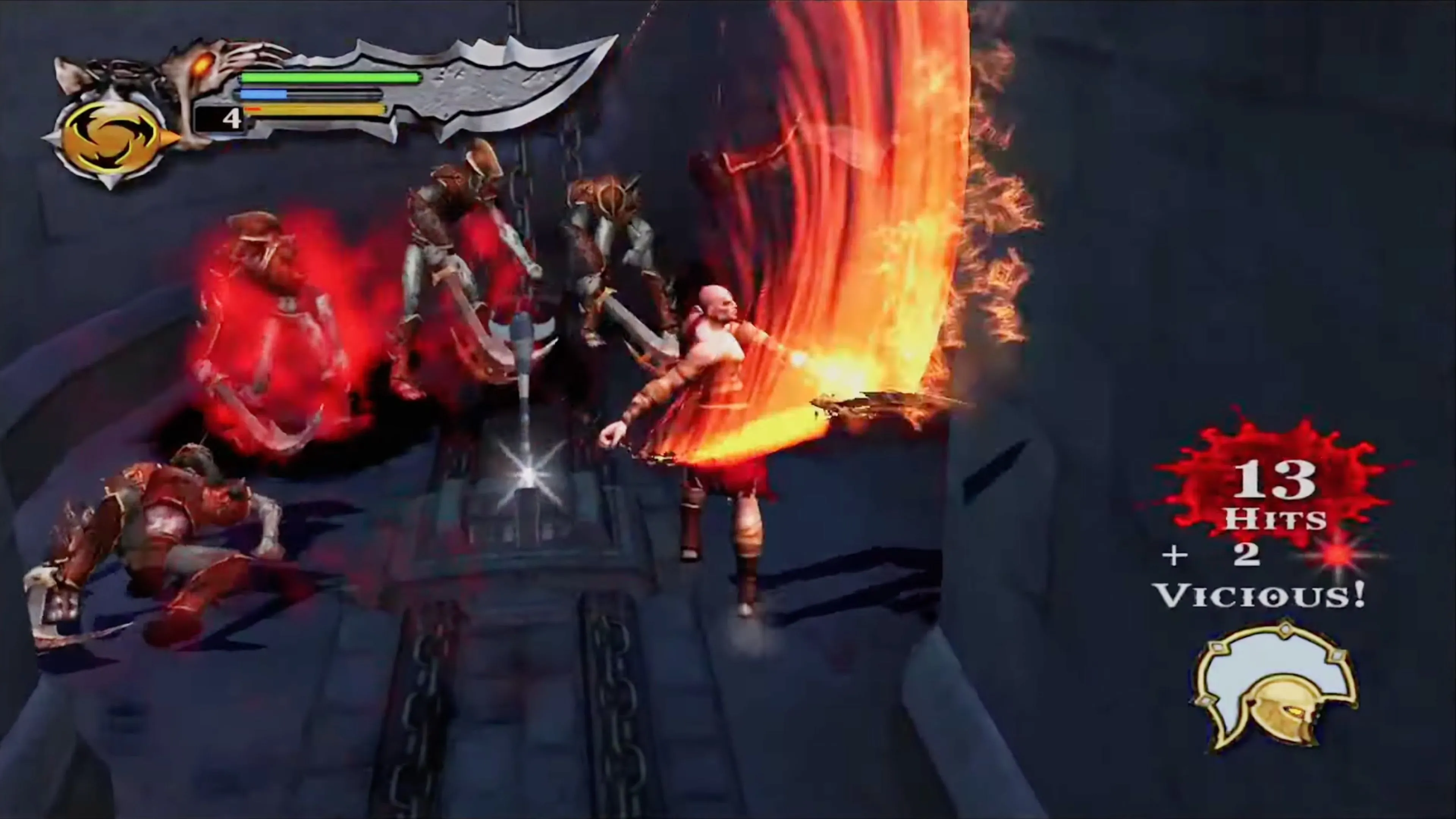 Kratos với Blades of Chaos trong God of War (2005)