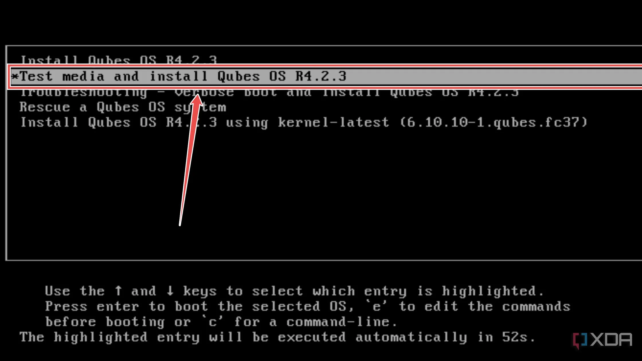 Lựa chọn tùy chọn 'Test media and install Qubes OS' khi bắt đầu cài đặt