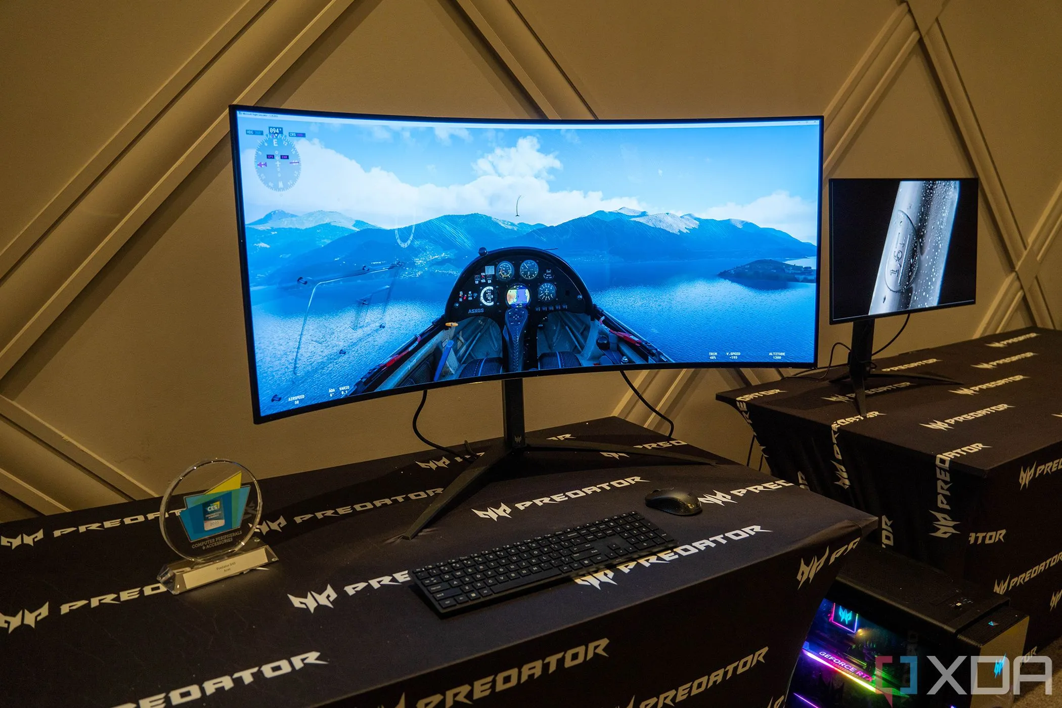 Màn hình cong Acer Predator X45 với tần số quét cao, mang lại trải nghiệm hình ảnh mượt mà và chân thực cho game thủ