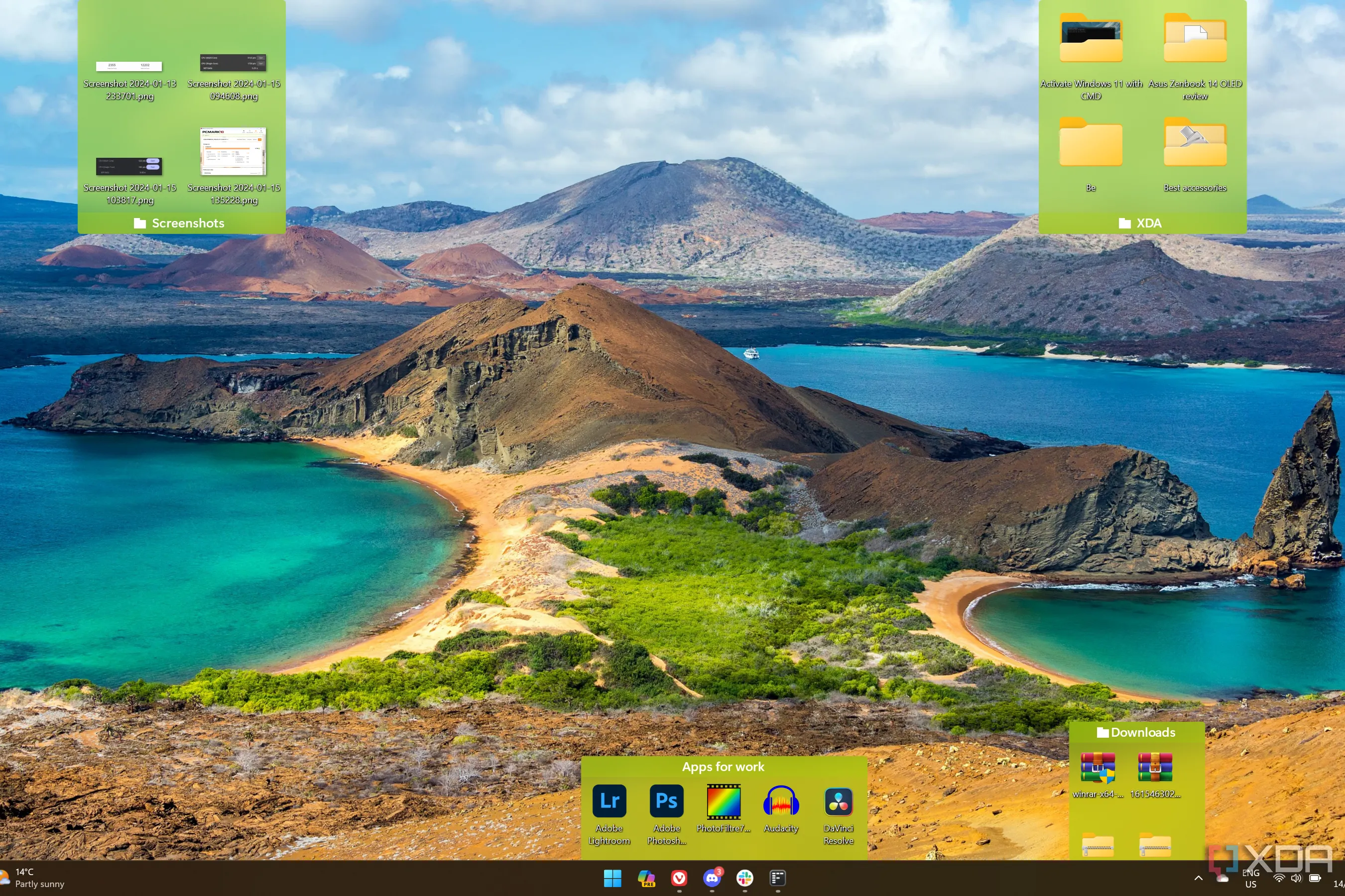 Màn hình Windows 11 với nhiều nhóm Fences 6 giúp tổ chức các biểu tượng và nội dung thư mục gọn gàng