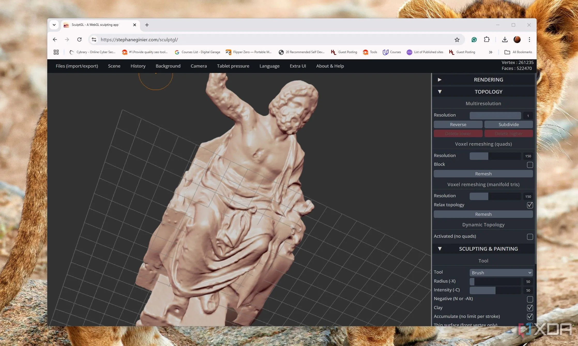 Mô hình 3D đang được điêu khắc trực tiếp trên trình duyệt web với SculptGL