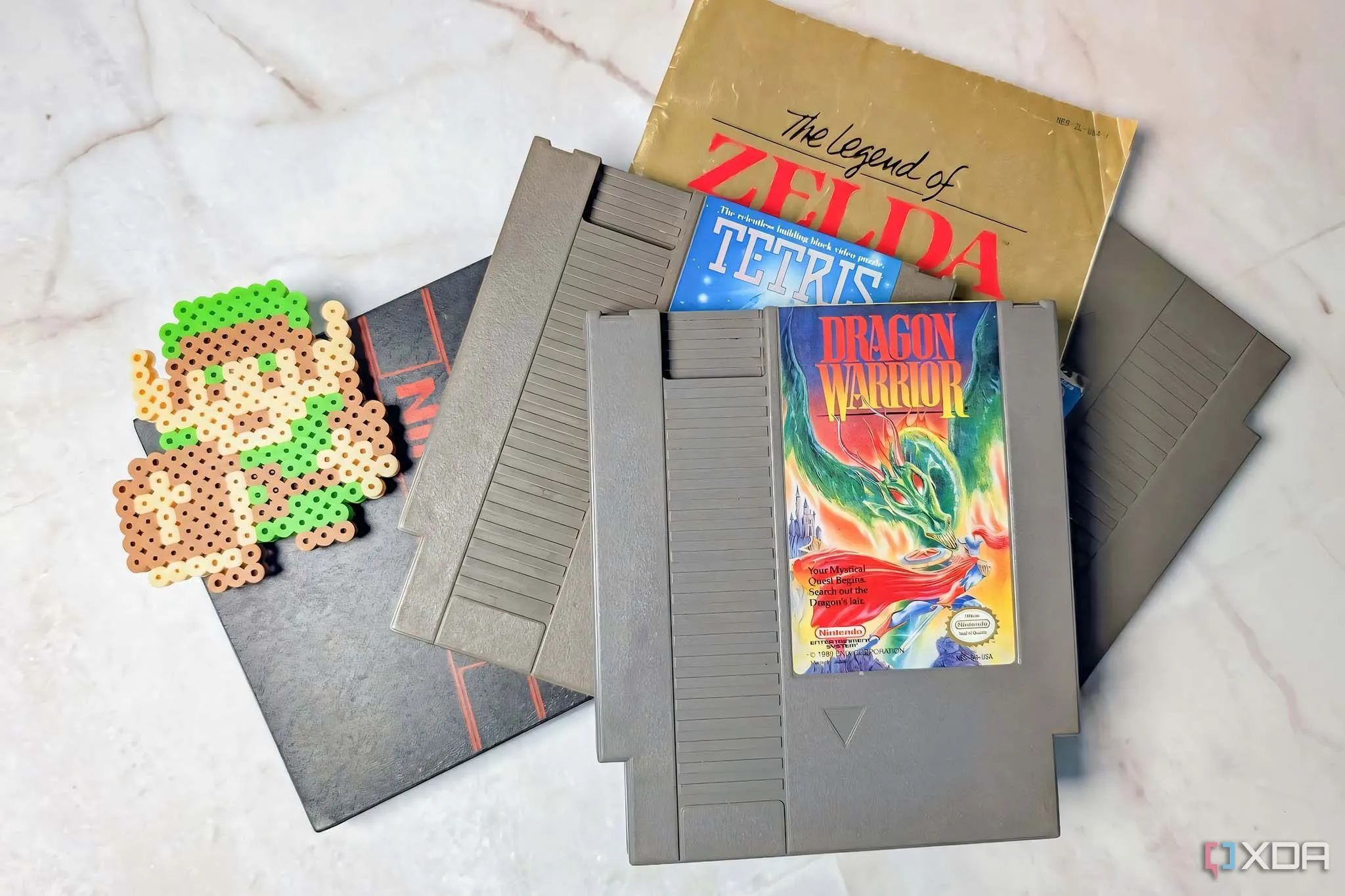Những băng game NES cổ điển, trong đó có nhiều tựa game đã trở thành huyền thoại, như game Batman trên hệ máy này.