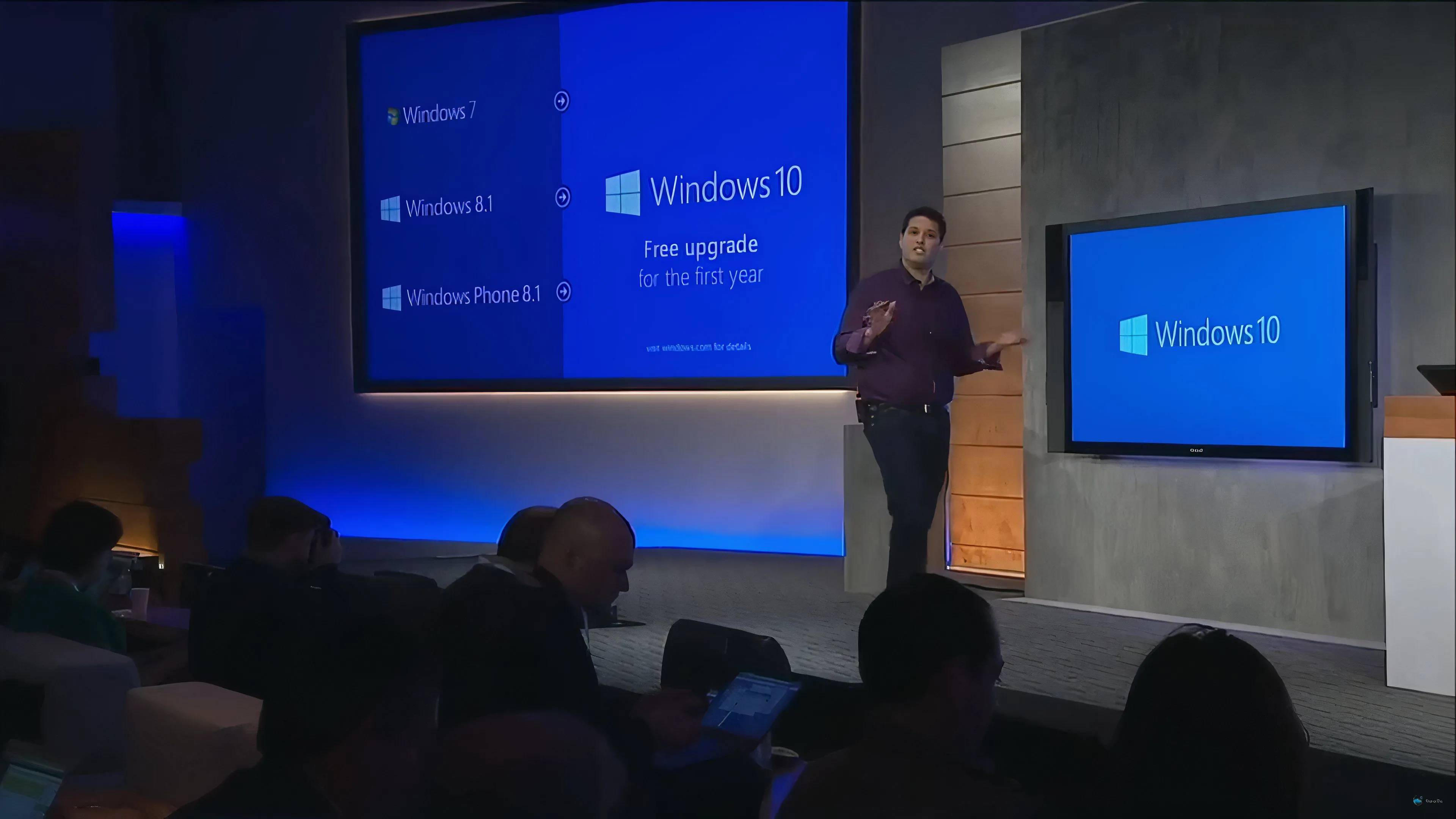 Quảng cáo nâng cấp Windows 10 miễn phí