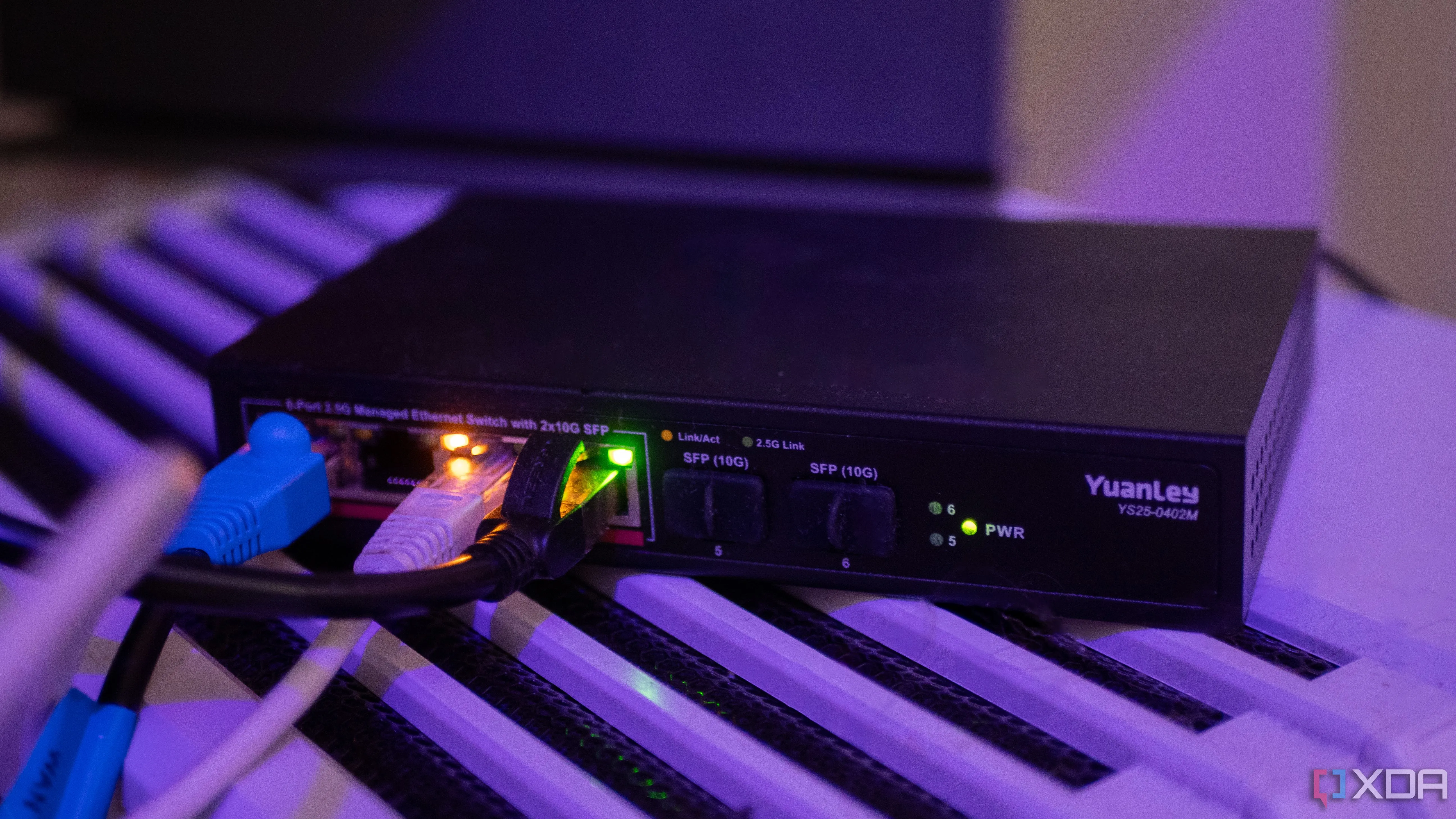 Switch mạng quản lý 2.5GbE của YuanLey, đại diện cho thiết bị mạng tốc độ Multi-Gig giá cả phải chăng cho gia đình.