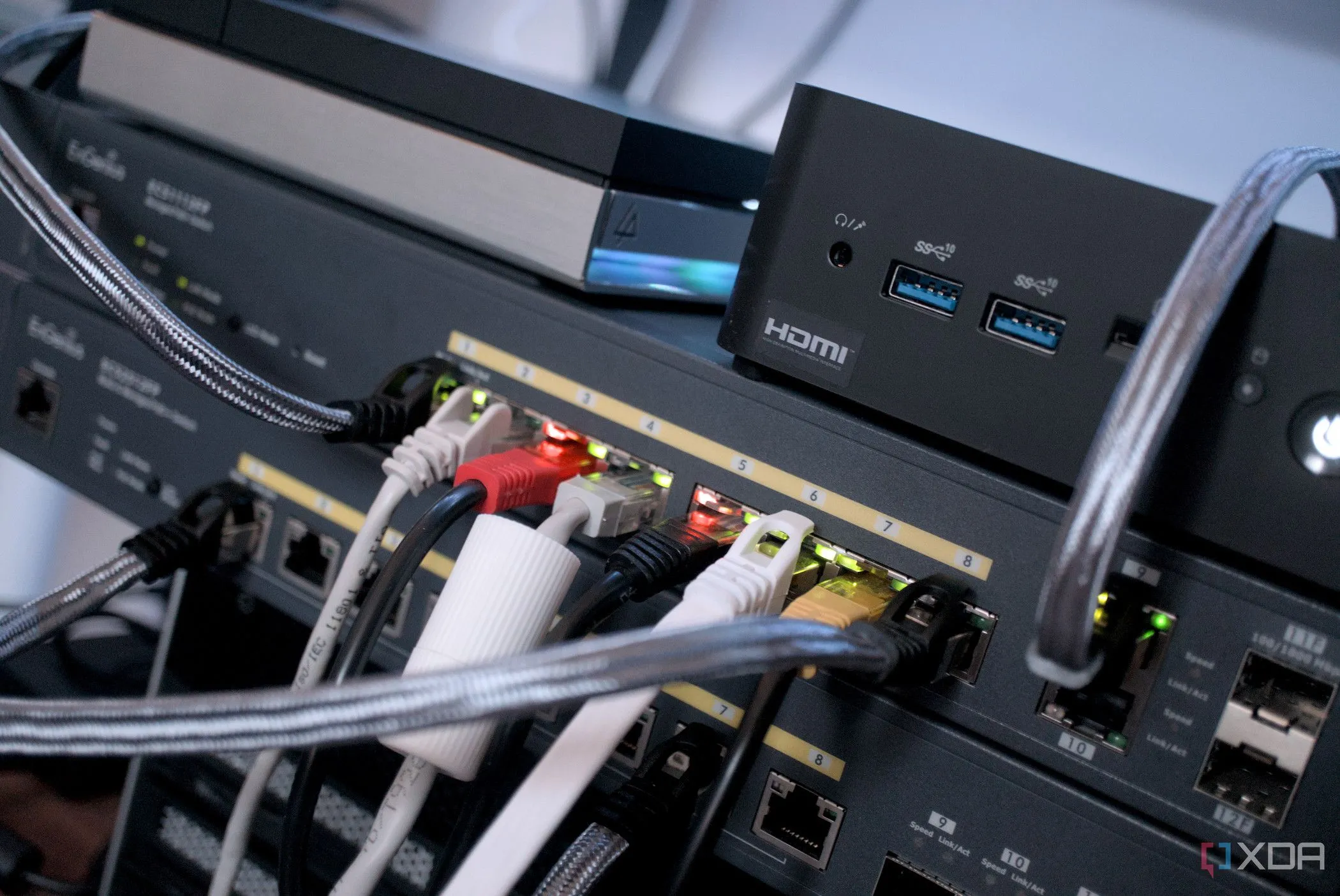 Thiết bị mạng: Switch, NAS và Router phục vụ cấu hình IPv6 độc lập