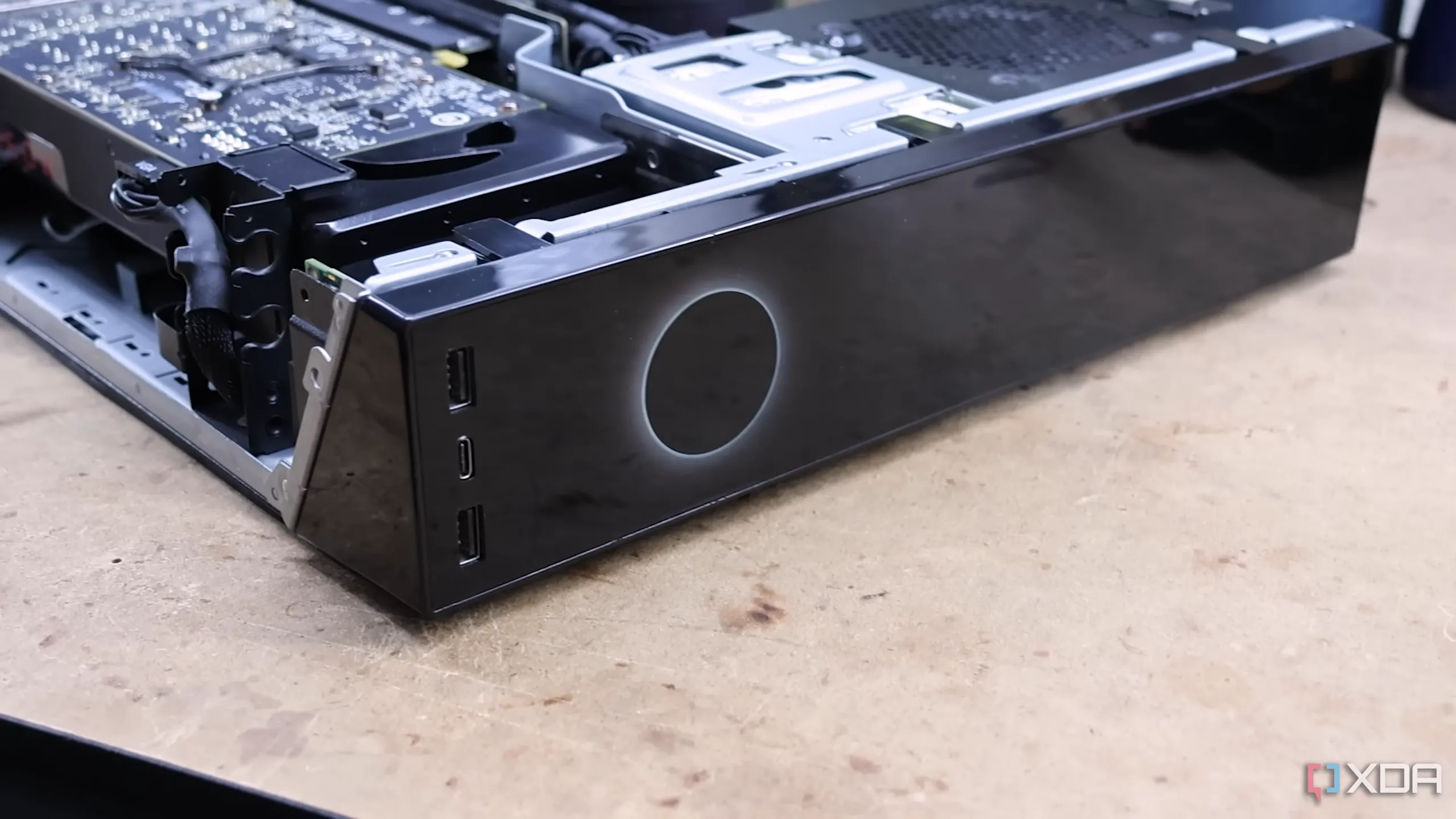 Thiết kế concept của Steam Box, cỗ máy chơi game tiềm năng từ Valve