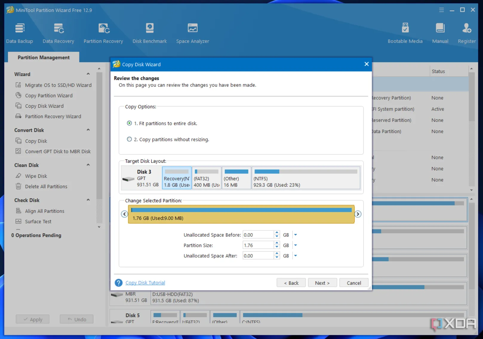 Tùy chọn &quot;Fit Partitions to Entire Disk&quot; trong MiniTool Partition Wizard, giúp điều chỉnh kích thước phân vùng sau khi sao chép ổ cứng.