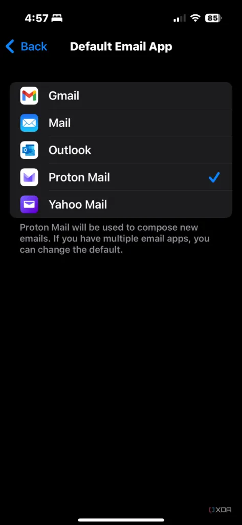 Xác nhận thiết lập Proton Mail là ứng dụng email mặc định trên iPhone, hoàn tất quá trình cài đặt.